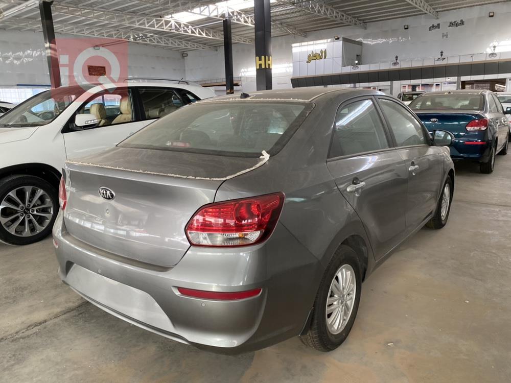 Kia Pegas